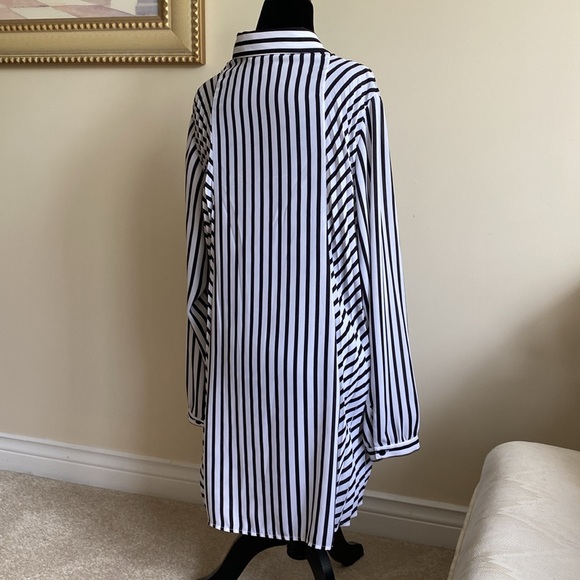 Bianca Nygard XL - Picture 2 of 4